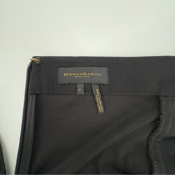 Donna Karan BlackLabel Black Pleated Midi Skirt with Lace and Velvet Detail - Picture 2 of 9